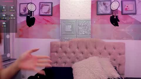 Lia online show from 09/13/25, 02:28