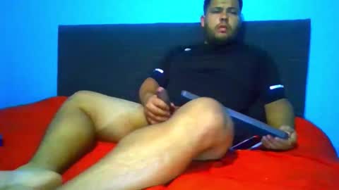 liam davies online show from 10/24/25, 03:47