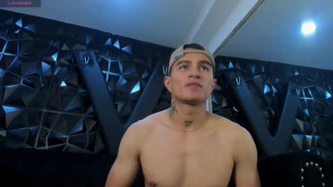 LiamDeep online show from 03/20/26, 09:08