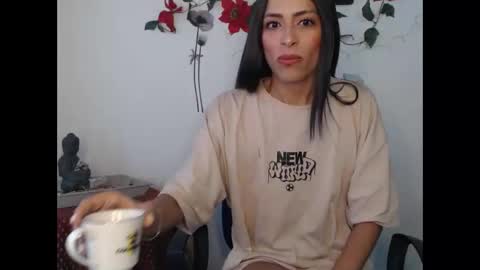 Lia Miller online show from 12/10/24, 12:16