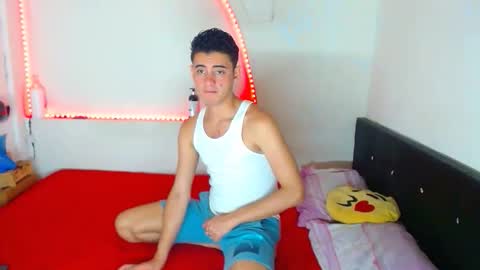 LIAM  KAI online show from 11/23/25, 02:11