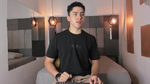 Liam online show from 03/02/26, 12:12