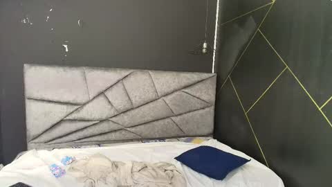 L I A M O N R O E online show from 10/28/25, 03:25