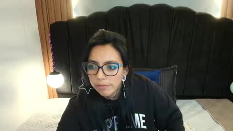 L I A M O N R O E online show from 05/21/26, 12:01