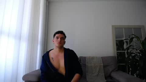  LIAM SURRENDER  online show from 04/24/26, 08:22