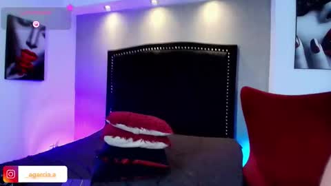 liam online show from 01/08/26, 05:32