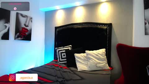 liam online show from 03/15/26, 01:11