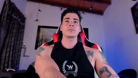 Snapshot of liamwyatt_ chatting on 12/14/24, 03:18 liamwyatt_ online show from 12/14/24, 03:18