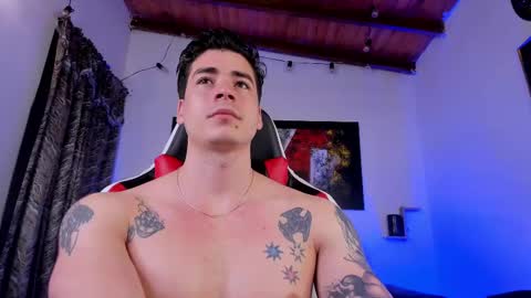 Snapshot of liamwyatt_ chatting on 03/01/25, 07:41 liamwyatt_ online show from 03/01/25, 07:41