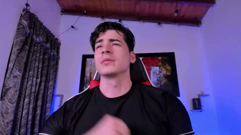 Snapshot of liamwyatt_ chatting on 09/22/25, 03:19 liamwyatt_ online show from 09/22/25, 03:19