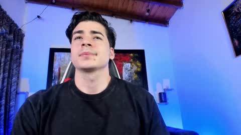 Snapshot of liamwyatt_ chatting on 10/22/25, 03:51 liamwyatt_ online show from 10/22/25, 03:51