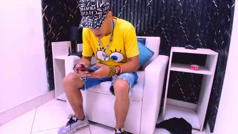 Snapshot of lian_jacob chatting on 04/17/26, 07:17 Lian Jacob online show from 04/17/26, 07:17