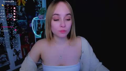 Liana online show from 01/19/25, 05:05