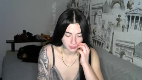 liana_diva online show from 01/05/25, 10:29