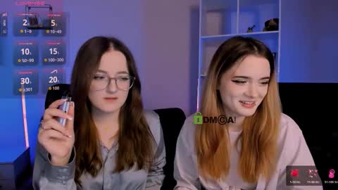 Snapshot of liana_kisses chatting on 12/05/25, 08:27 Little Liana online show from 12/05/25, 08:27