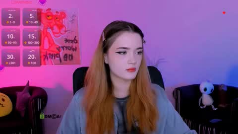 Snapshot of liana_kisses chatting on 12/17/25, 09:10 Little Liana online show from 12/17/25, 09:10