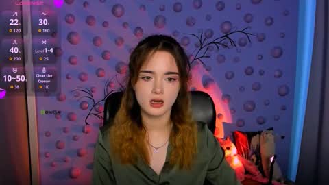 Snapshot of liana_kisses chatting on 02/14/26, 09:11 Little Liana online show from 02/14/26, 09:11