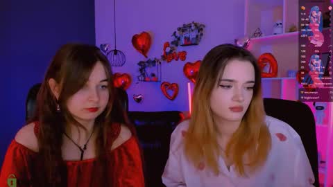 Snapshot of liana_kisses chatting on 02/26/26, 08:52 Little Liana online show from 02/26/26, 08:52