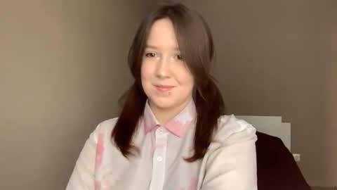 Sofia online show from 04/16/26, 04:08