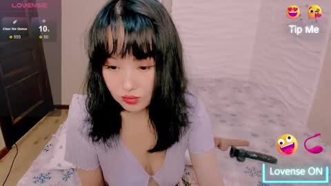 Liana online show from 12/04/25, 10:46