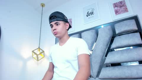 Snapshot of lianfox_ chatting on 04/07/26, 12:27 lianfox_ online show from 04/07/26, 12:27