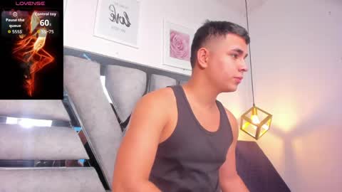 Snapshot of lianfox_ chatting on 05/02/26, 12:54 lianfox_ online show from 05/02/26, 12:54