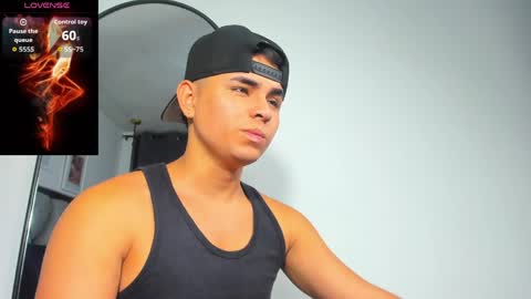 Snapshot of lianfox_ chatting on 06/03/26, 12:19 lianfox_ online show from 06/03/26, 12:19