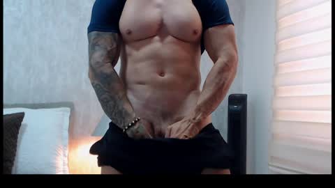 lianjones9 online show from 05/24/26, 04:56