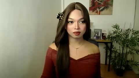 Snapshot of lianna_fox69 chatting on 05/23/26, 06:56 CALL ME LIANNA online show from 05/23/26, 06:56
