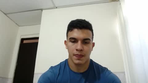 Snapshot of lianstonne chatting on 04/25/26, 03:09 Liamstonne online show from 04/25/26, 03:09