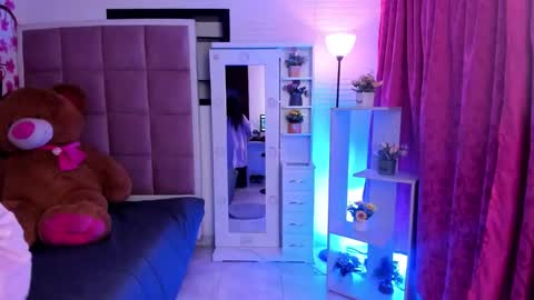 Snapshot of liany_taylor chatting on 02/22/26, 02:56 liany_taylor online show from 02/22/26, 02:56