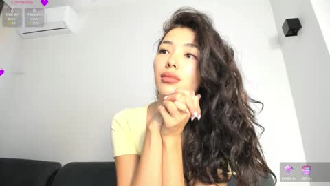 Snapshot of lianye chatting on 09/16/25, 06:58 Lian online show from 09/16/25, 06:58