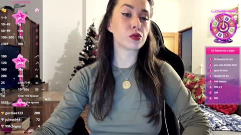 LiaQuinn online show from 02/04/25, 07:11