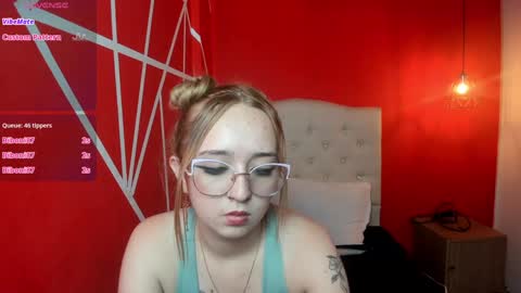 Lia Roberts online show from 12/09/24, 06:14