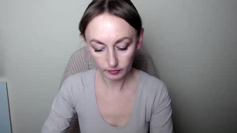 Lia online show from 03/22/26, 12:41