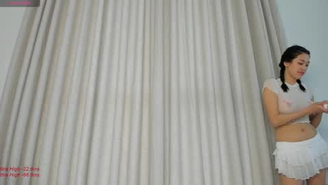 Lia online show from 01/15/25, 03:33