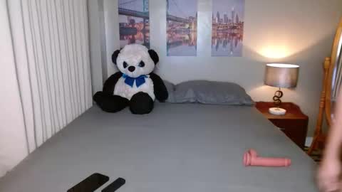 Snapshot of liayanah_ chatting on 12/01/25, 06:13 Liayanah online show from 12/01/25, 06:13