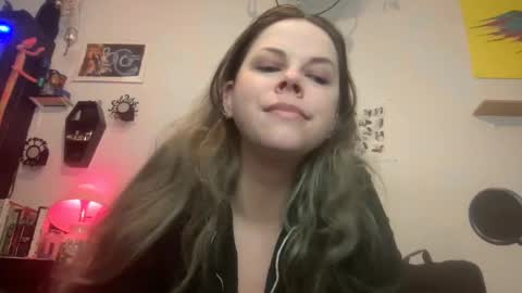Snapshot of libbydeetzxxx chatting on 01/16/25, 08:54 Libby Deetz online show from 01/16/25, 08:54