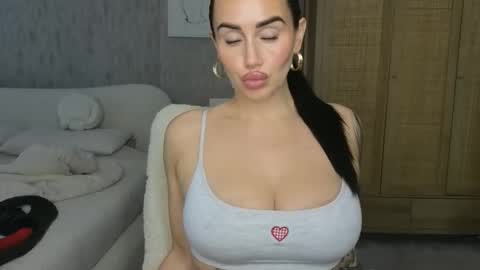 Libby online show from 11/15/25, 01:29