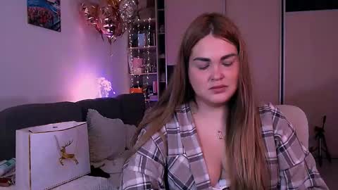 Snapshot of libra_mia chatting on 11/11/25, 07:52 libra_mia online show from 11/11/25, 07:52