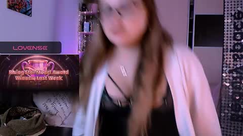 Snapshot of libra_mia chatting on 12/15/25, 02:49 libra_mia online show from 12/15/25, 02:49