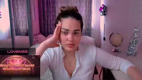 libra_mia online show from 06/15/26, 08:27