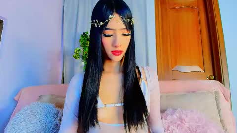 Valentina Hall online show from 02/09/26, 11:36