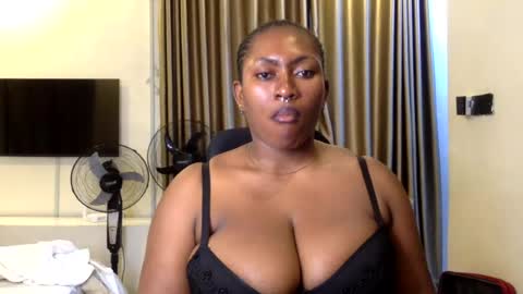 Snapshot of lick_my_pussyyy226651 chatting on 07/09/26, 07:07 caira online show from 07/09/26, 07:07