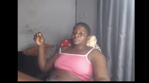 Snapshot of lick_pussyjuice chatting on 12/11/24, 12:44 kimani online show from 12/11/24, 12:44