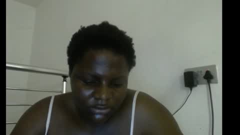 Snapshot of lick_pussyjuice chatting on 01/17/25, 11:17 kimani online show from 01/17/25, 11:17