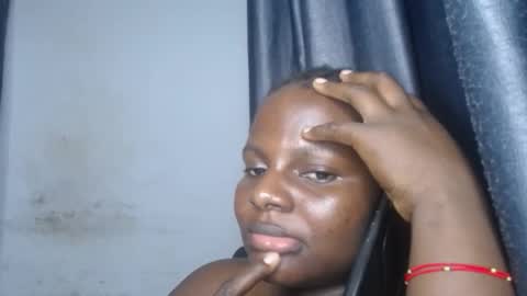 Snapshot of lick_pussyjuice chatting on 02/05/25, 08:11 kimani online show from 02/05/25, 08:11