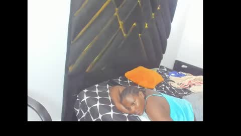 Snapshot of lick_pussyjuice chatting on 02/08/25, 02:47 kimani online show from 02/08/25, 02:47