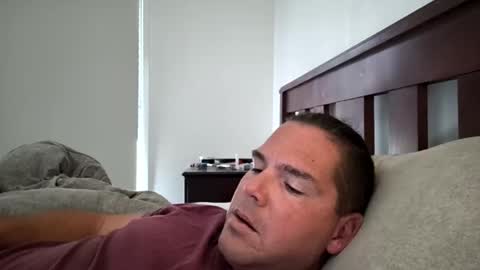 Snapshot of lickitwell29 chatting on 02/17/25, 03:36 lickitwell29 online show from 02/17/25, 03:36