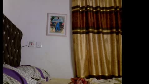 lickmefuckmex online show from 04/01/26, 05:43